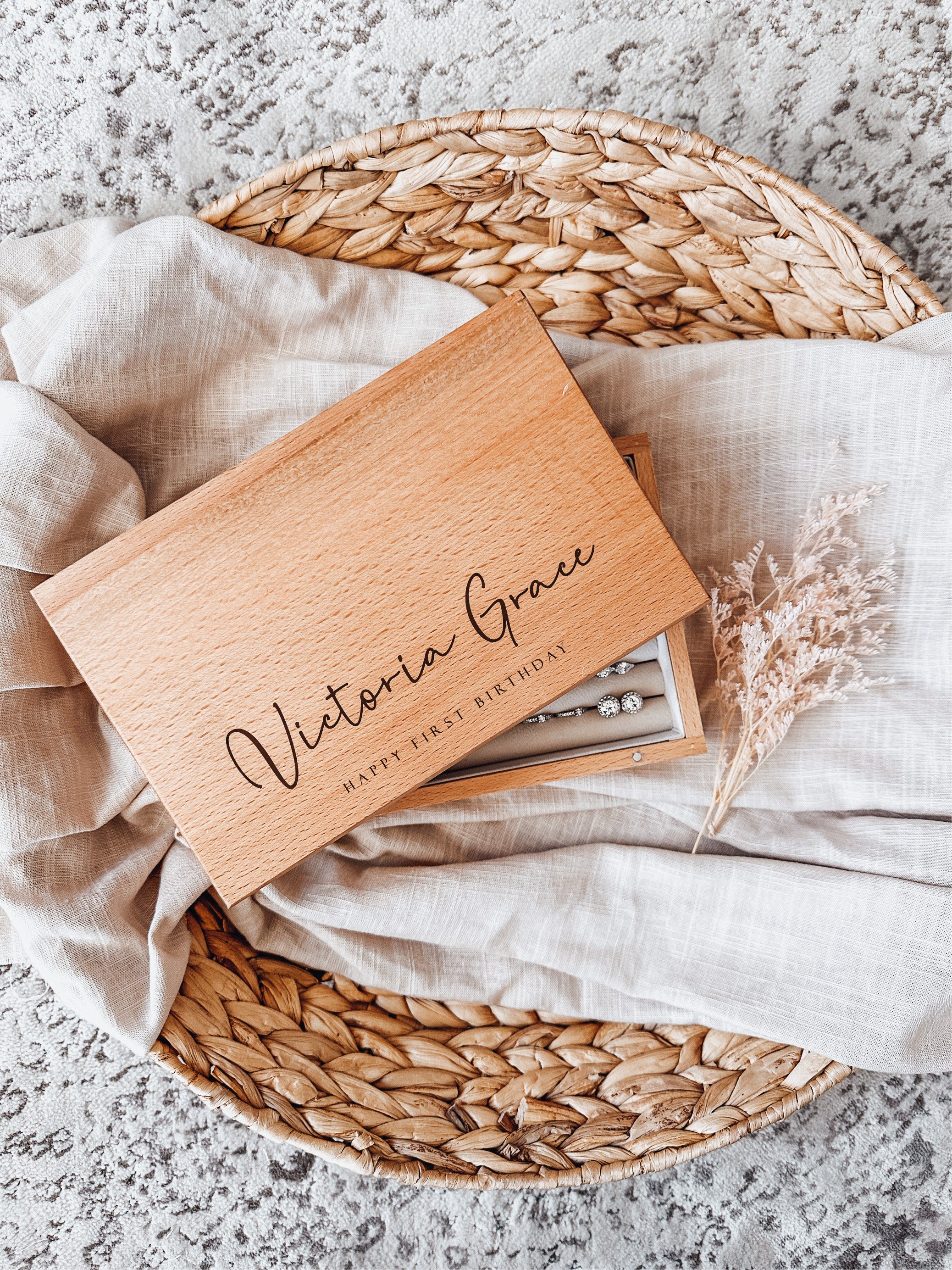 Wooden single or multilayer jewellery box - name with wording underneath